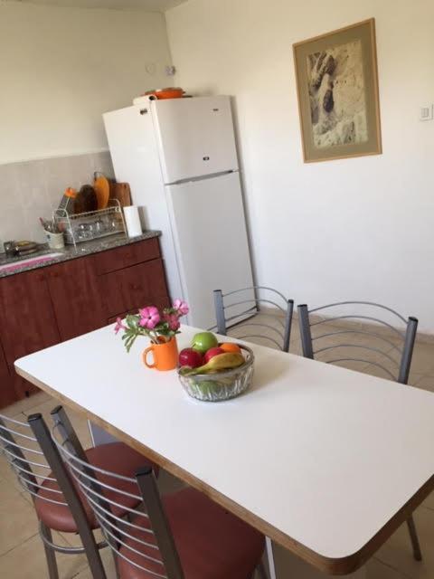 הבית של דרורי Neve Zohar Extérieur photo